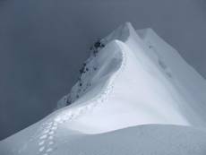 25 Climbing Lobuche East (Nepal)